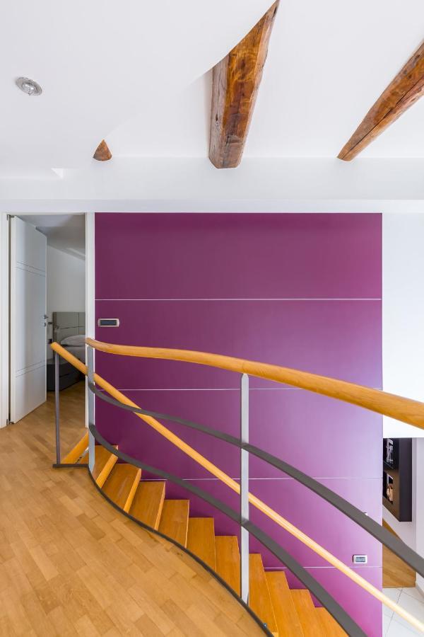 Design & Studio Duplex At National Museum Napoli Exterior foto